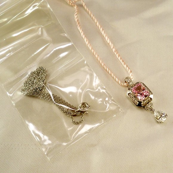 New Victoria Wieck Pink Cubic Zirconias Pink Satan Rope, Chain Silver Necklace - Picture 7 of 8